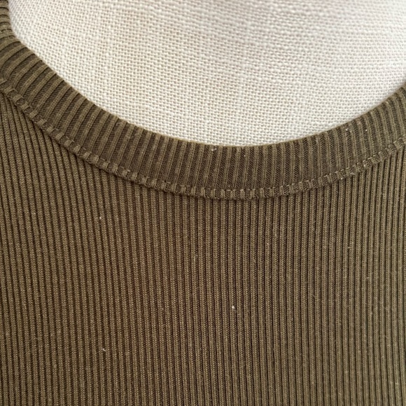 NEW Olive green tank top. SHEIN SIZE XL - Picture 2 of 5